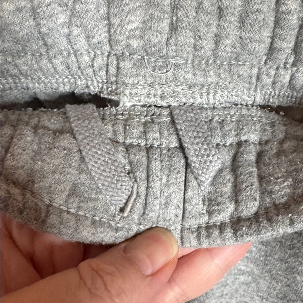 Nike Sportswear Club Fleece Joggers Gray Size Small BV2671-063